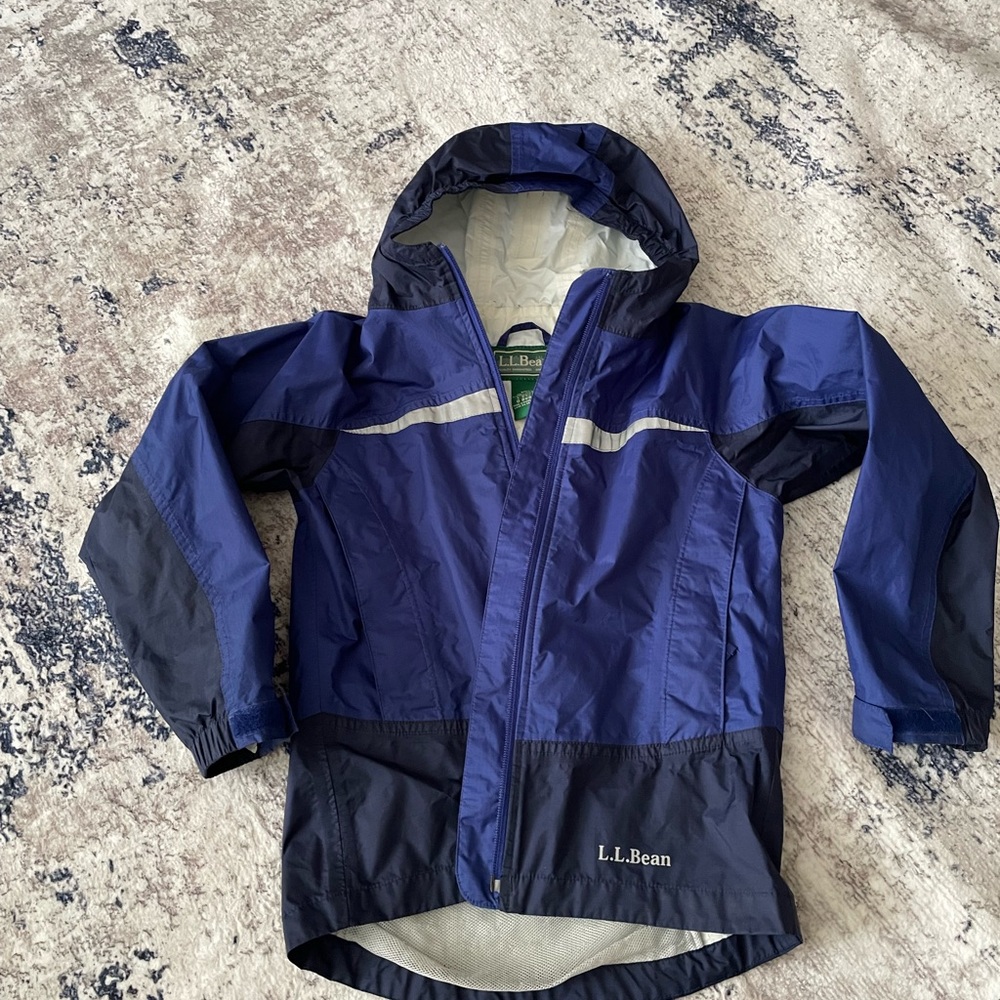 L.L. Bean Kids Navy Raincoat / Rain Jacket Size 6x / 7
